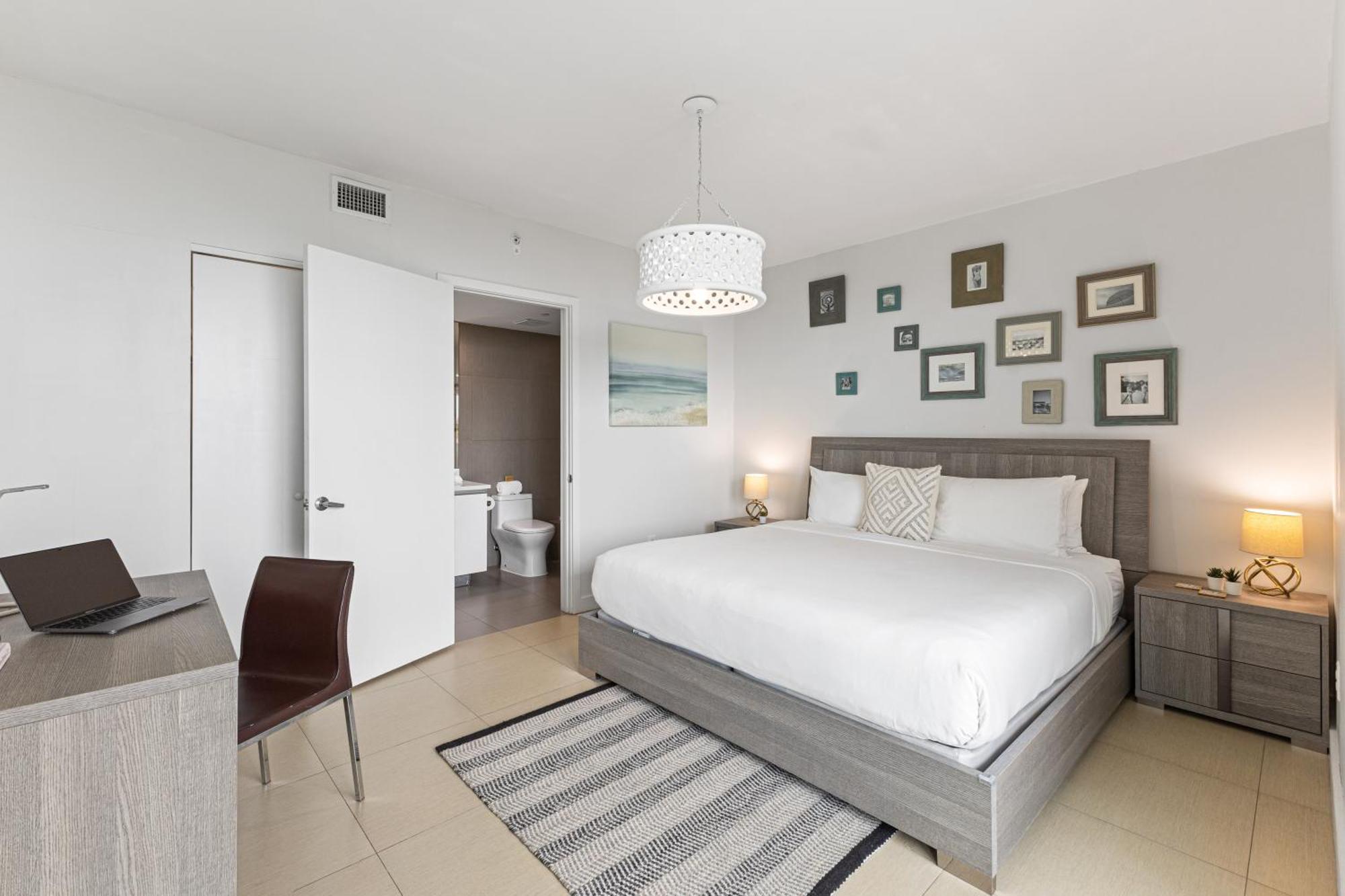 Dharma Home Suites Miami Beach At Monte Carlo ภายนอก รูปภาพ